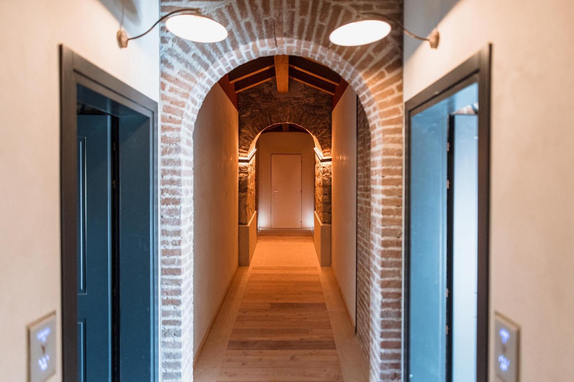 Pavillon Suite & Apartments Πεσκιέρα ντελ Γκάρντα Εξωτερικό φωτογραφία