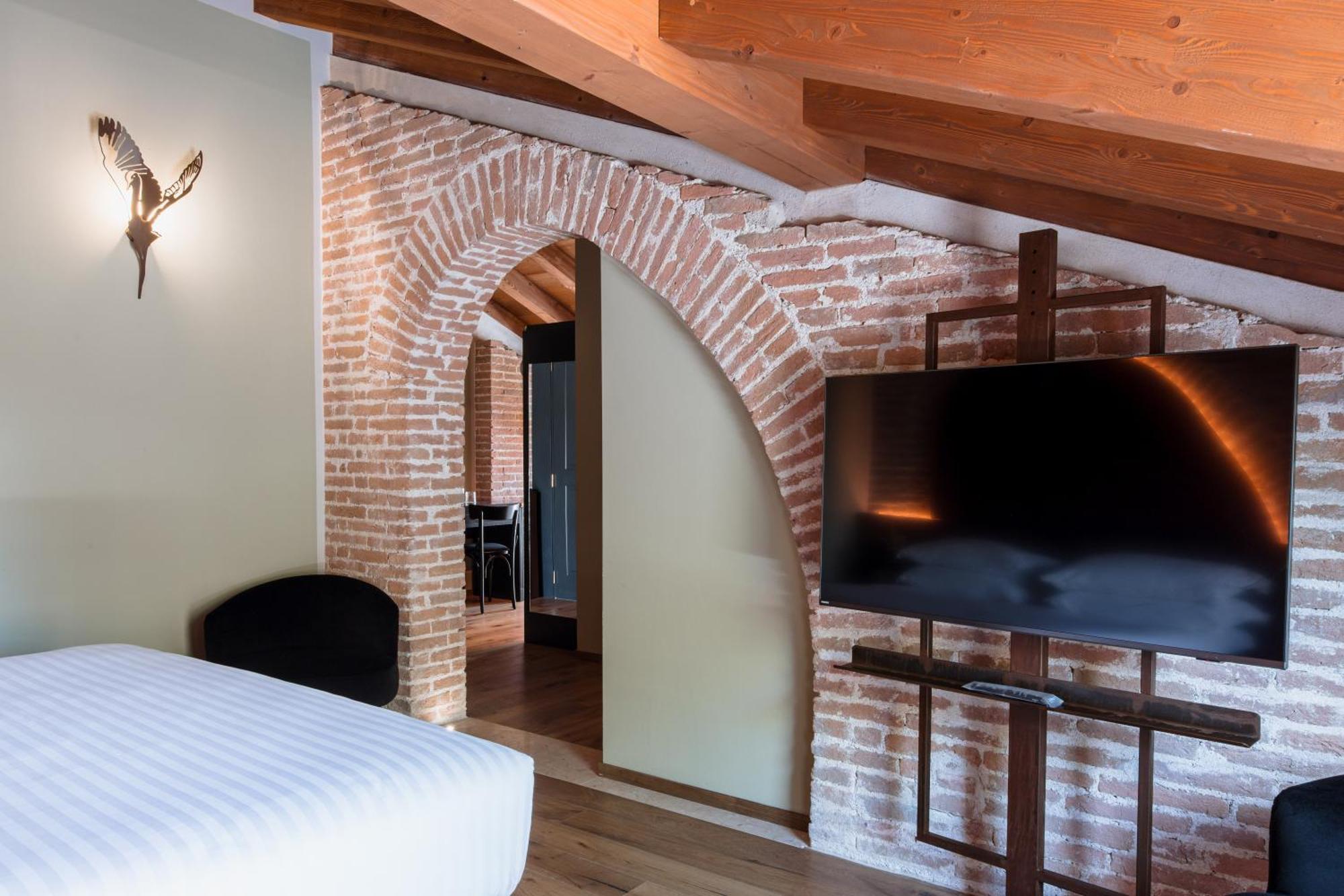 Pavillon Suite & Apartments Πεσκιέρα ντελ Γκάρντα Εξωτερικό φωτογραφία