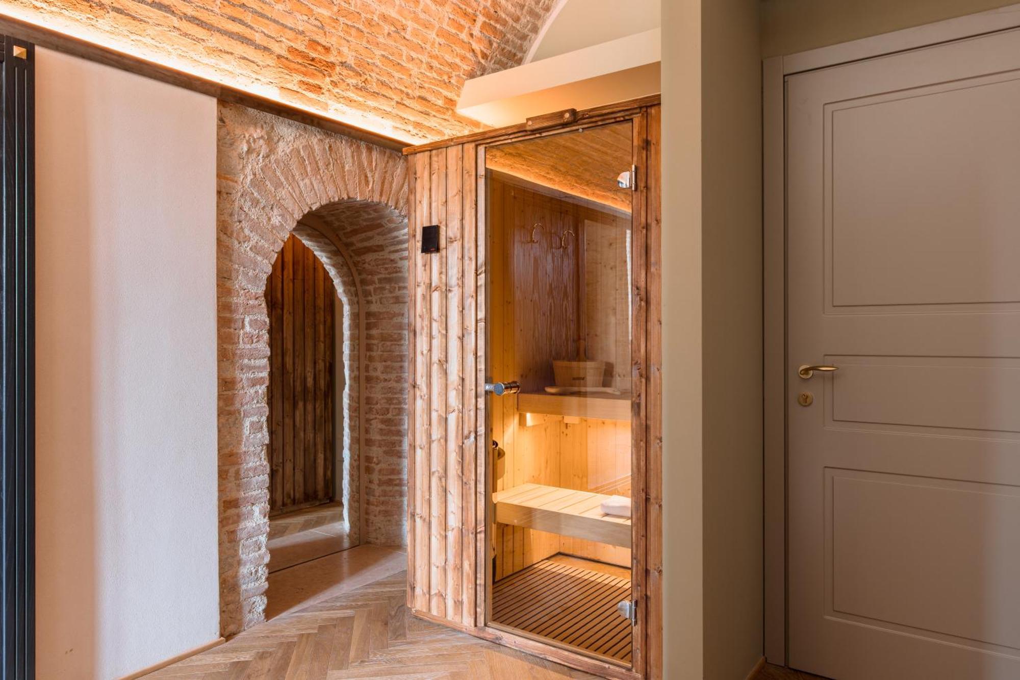 Pavillon Suite & Apartments Πεσκιέρα ντελ Γκάρντα Εξωτερικό φωτογραφία