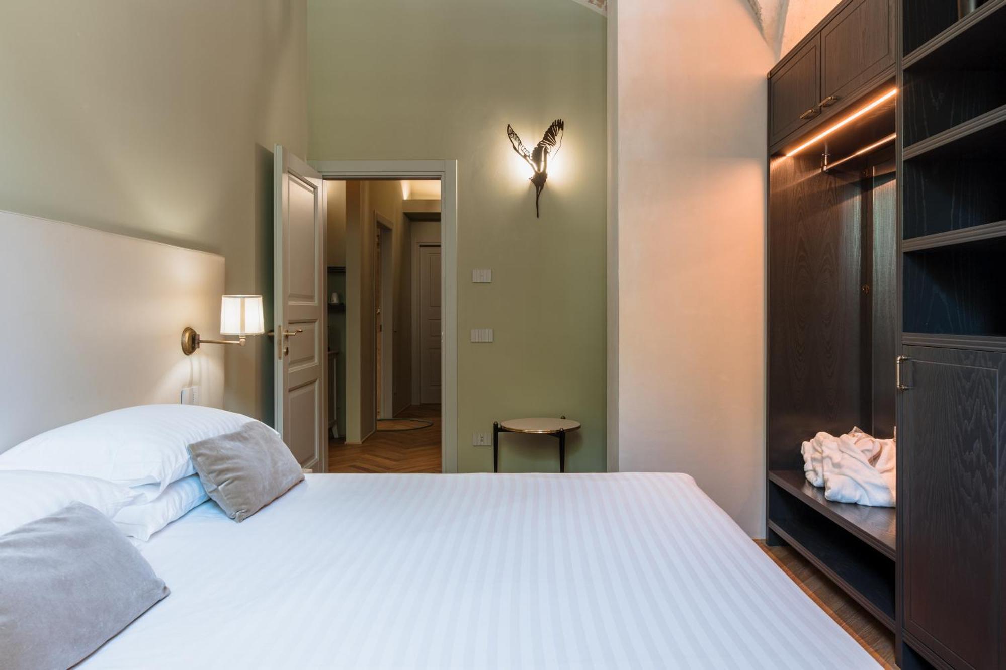 Pavillon Suite & Apartments Πεσκιέρα ντελ Γκάρντα Εξωτερικό φωτογραφία
