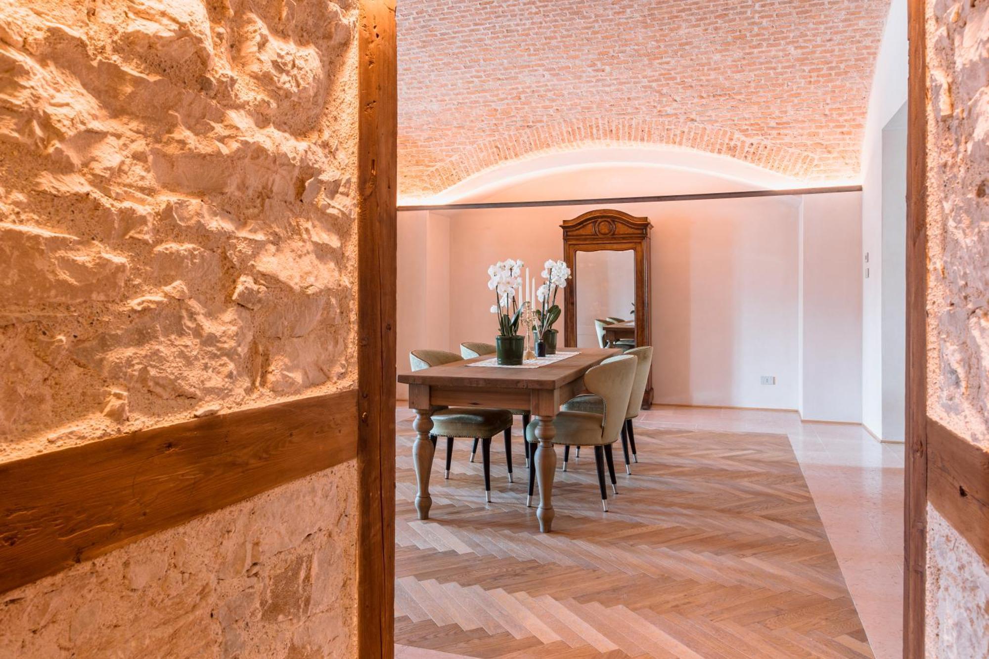 Pavillon Suite & Apartments Πεσκιέρα ντελ Γκάρντα Εξωτερικό φωτογραφία