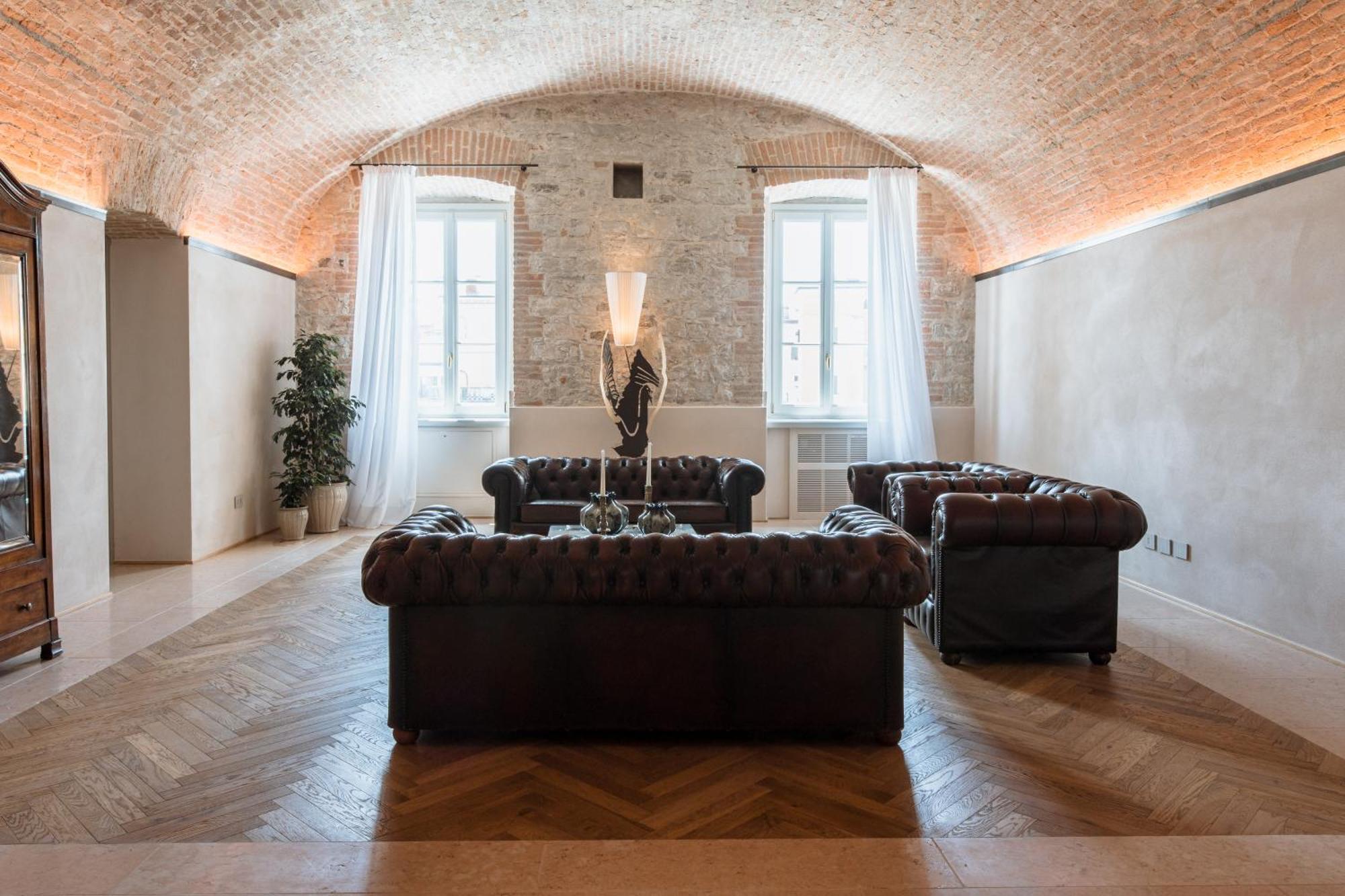 Pavillon Suite & Apartments Πεσκιέρα ντελ Γκάρντα Εξωτερικό φωτογραφία